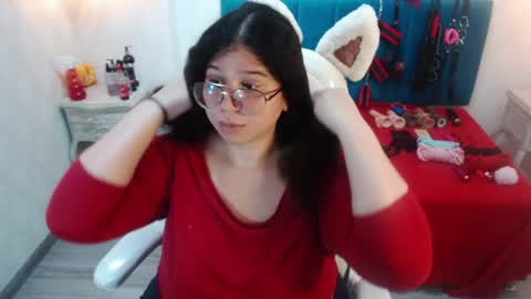 Selena Priscilla Blair Montenegro online show from 6, 5, 2026
