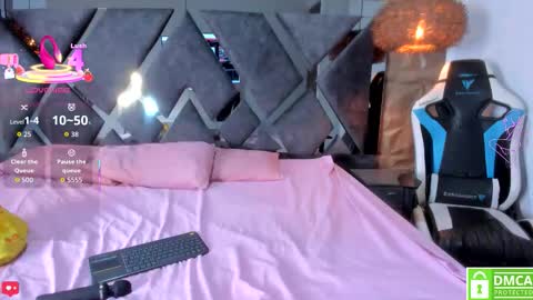 selene__lopez_ online show from 24, 9, 2025