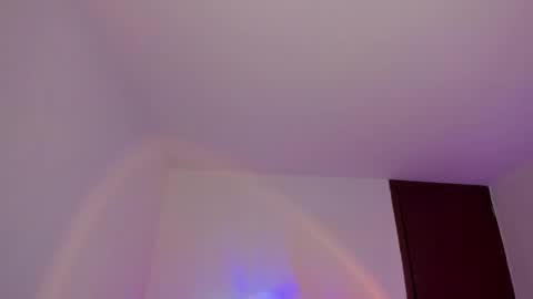 Snapshot of selene_e chatting on 12, 12, 2024 Karol. online show from 12, 12, 2024