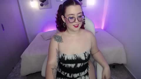 selene_rouse_ online show from 14, 12, 2025