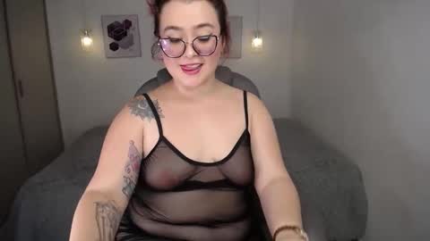 selene_rouse_ online show from 17, 4, 2026