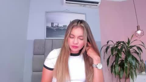 Selene online show from 20, 2, 2026