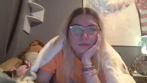 Selene online show from 20, 1, 2025