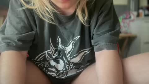 Selene online show from 26, 2, 2025