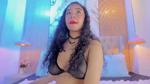 selene online show from 28, 7, 2026
