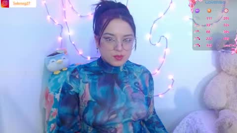 Snapshot of seleneg chatting on 9, 5, 2026 Selene G online show from 9, 5, 2026