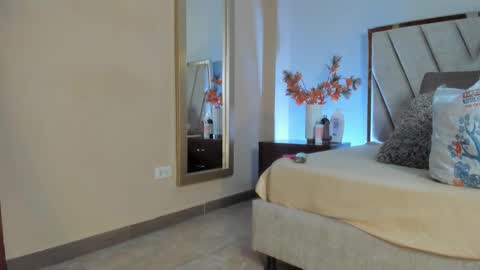 Selene Lujan online show from 7, 1, 2026