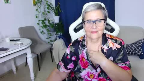 Snapshot of selenna57 chatting on 10, 2, 2026 Selenna online show from 10, 2, 2026