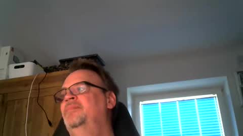 selftest4 online show from 27, 10, 2025