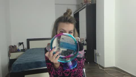 Snapshot of sellena_angels chatting on 14, 2, 2025 sellena_angels online show from 14, 2, 2025