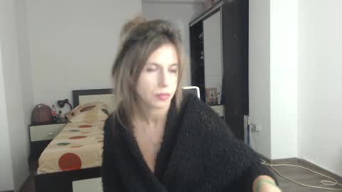 Snapshot of sellena_angels chatting on 3, 3, 2025 sellena_angels online show from 3, 3, 2025