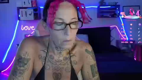 Snapshot of selvaggia_del_caribe chatting on 15, 10, 2025 Selvaggia Del Caribe online show from 15, 10, 2025
