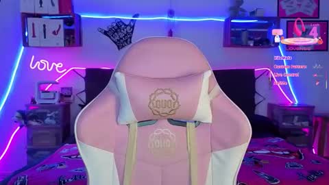 Selvaggia Del Caribe online show from 4, 2, 2026