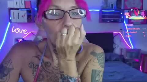 Snapshot of selvaggia_del_caribe chatting on 4, 7, 2026 Selvaggia Del Caribe online show from 4, 7, 2026