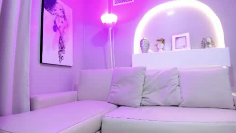 sensual_shanel online show from 9, 7, 2026