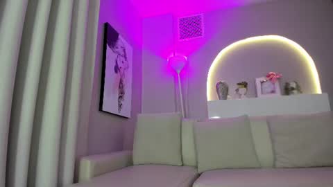 sensual_shanel online show from 26, 7, 2026