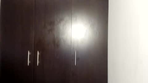 sensual_skinny online show from 21, 9, 2025