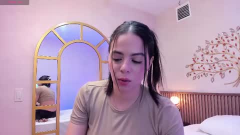 Sophie     online show from 1, 8, 2026