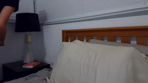 Snapshot of sensualalien chatting on 4, 2, 2025 Cam online show from 4, 2, 2025