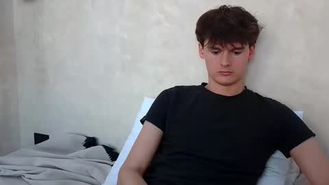 Snapshot of sensualalien chatting on 14, 10, 2025 Cam online show from 14, 10, 2025