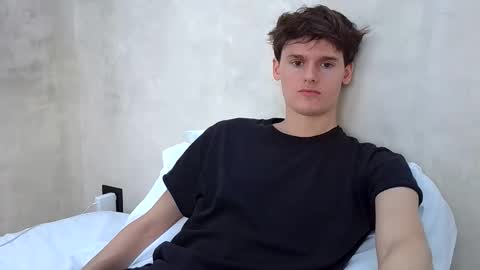 Snapshot of sensualalien chatting on 16, 10, 2025 Cam online show from 16, 10, 2025