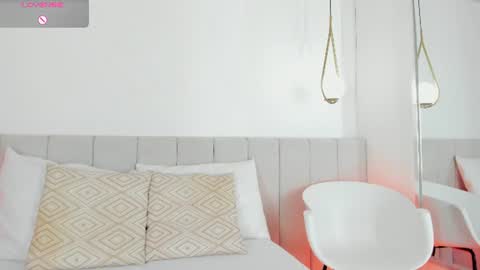 Snapshot of sensualjeen chatting on 18, 7, 2026 Jeen online show from 18, 7, 2026