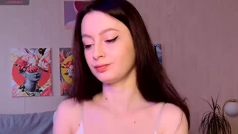 sensuallucy233 online show from 28, 11, 2025