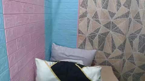 SensuousLips online show from 24, 9, 2025