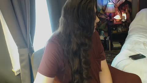 Tara online show from 5, 1, 2025