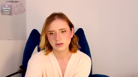 Snapshot of seraphine_star chatting on 8, 7, 2026 Seraphine star online show from 8, 7, 2026