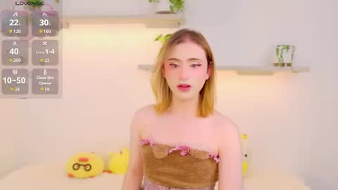 Snapshot of seraphine_star chatting on 25, 7, 2026 Seraphine star online show from 25, 7, 2026