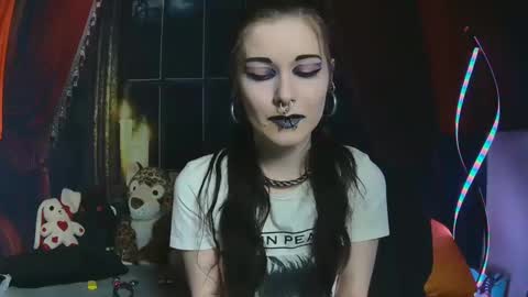 Seraphin Munster online show from 1, 3, 2025