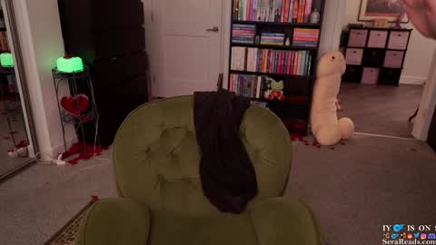 SeraReads online show from 3, 2, 2025