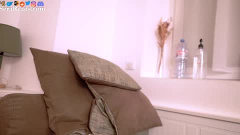 SeraReads online show from 11, 3, 2025