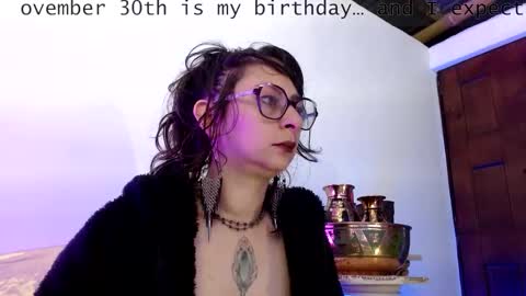 Serena Xyz online show from 26, 11, 2025