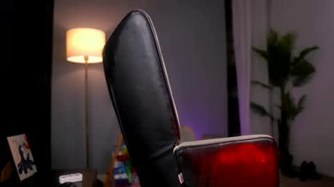 SerenaGrant online show from 12, 3, 2026