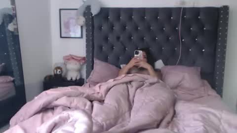 Snapshot of serenaroussee chatting on 9, 2, 2025 sararoussee online show from 9, 2, 2025