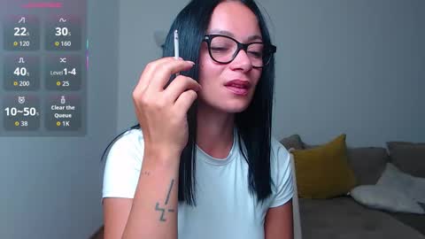 SereneSophi online show from 3, 10, 2025