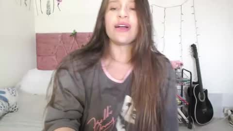 Snapshot of serenity_crystal chatting on 17, 1, 2025 serenity_crystal online show from 17, 1, 2025