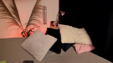 Serenity online show from 9, 10, 2025