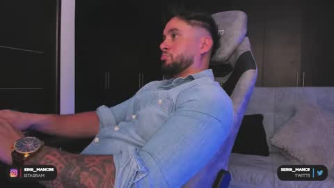 Snapshot of sergi_mancini11 chatting on 18, 12, 2025 Sergi Mancini online show from 18, 12, 2025