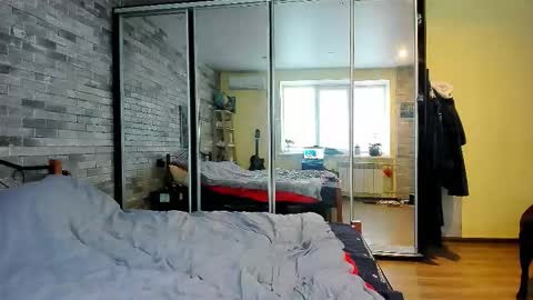 VIOLA online show from 20, 10, 2025