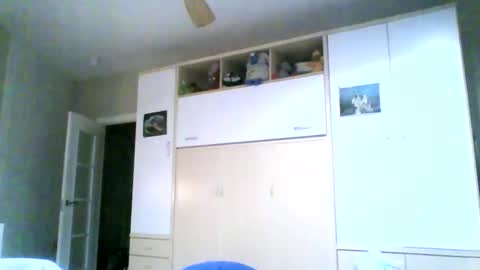 serrano49 online show from 28, 12, 2024