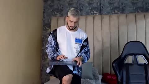 HEY IM SETH online show from 28, 2, 2025