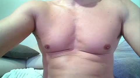SEX MACHINE 19 online show from 30, 7, 2026