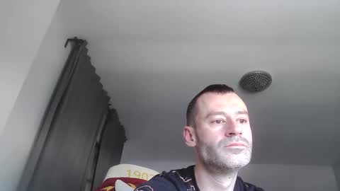 Snapshot of sexbrute chatting on 20, 5, 2026 sexbrute online show from 20, 5, 2026