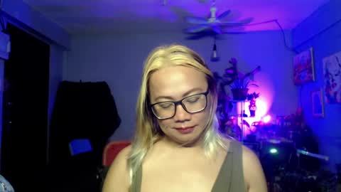 Mistress ANNA WINTOUR online show from 14, 1, 2025