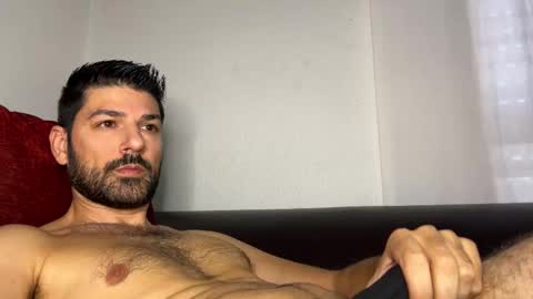 Lucenzo  online show from 3, 11, 2025