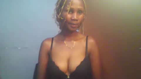 Snapshot of sexie_love chatting on 27, 2, 2025 Nancy online show from 27, 2, 2025