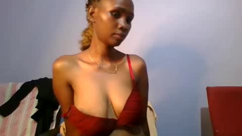 Snapshot of sexie_love chatting on 28, 2, 2025 Nancy online show from 28, 2, 2025